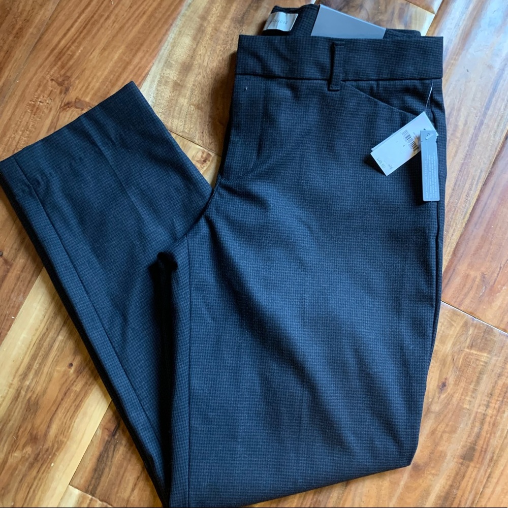 NWT Gap cropped pants size 4